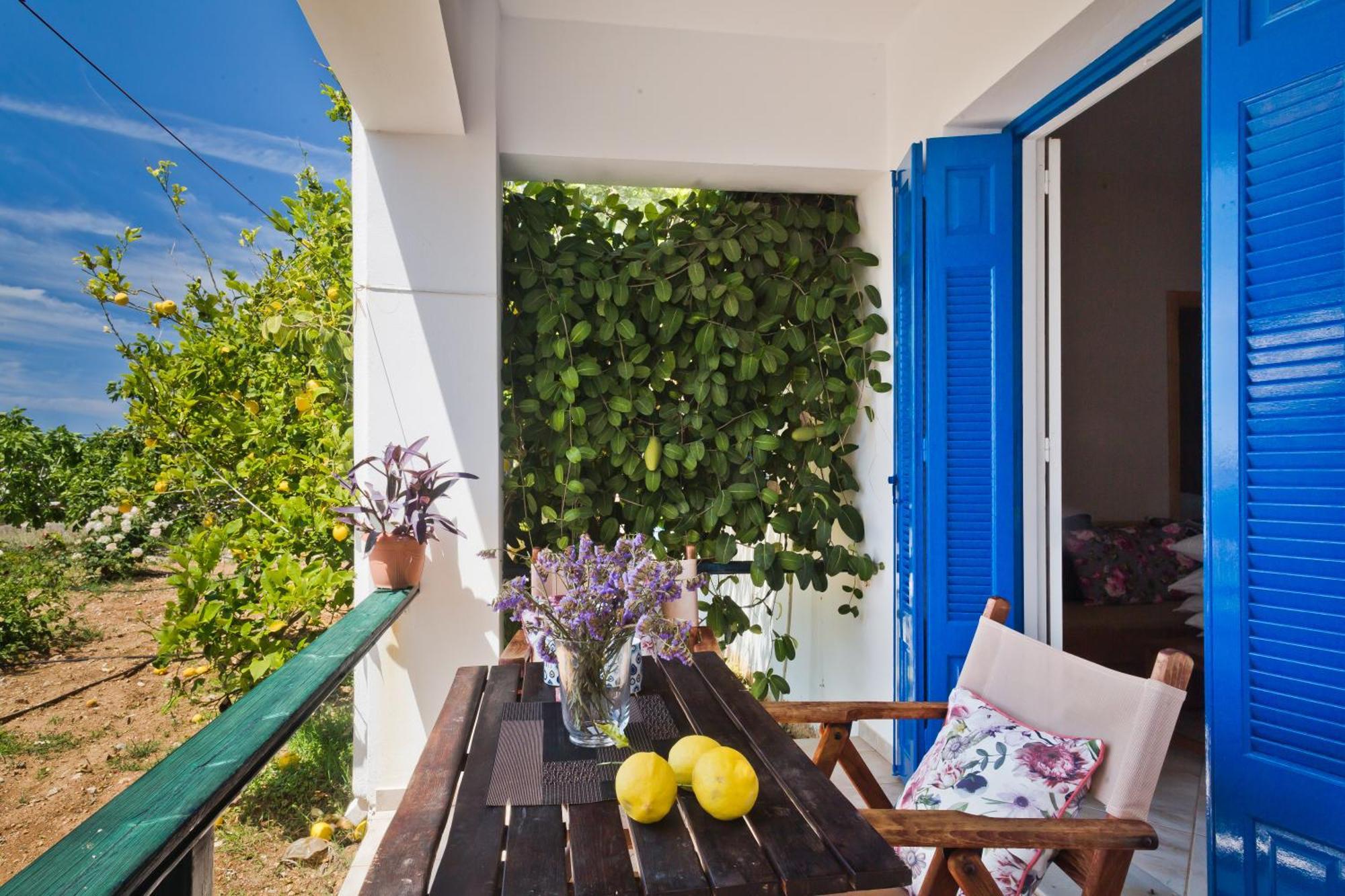 Pleiades Apartments Lefkos  Екстериор снимка