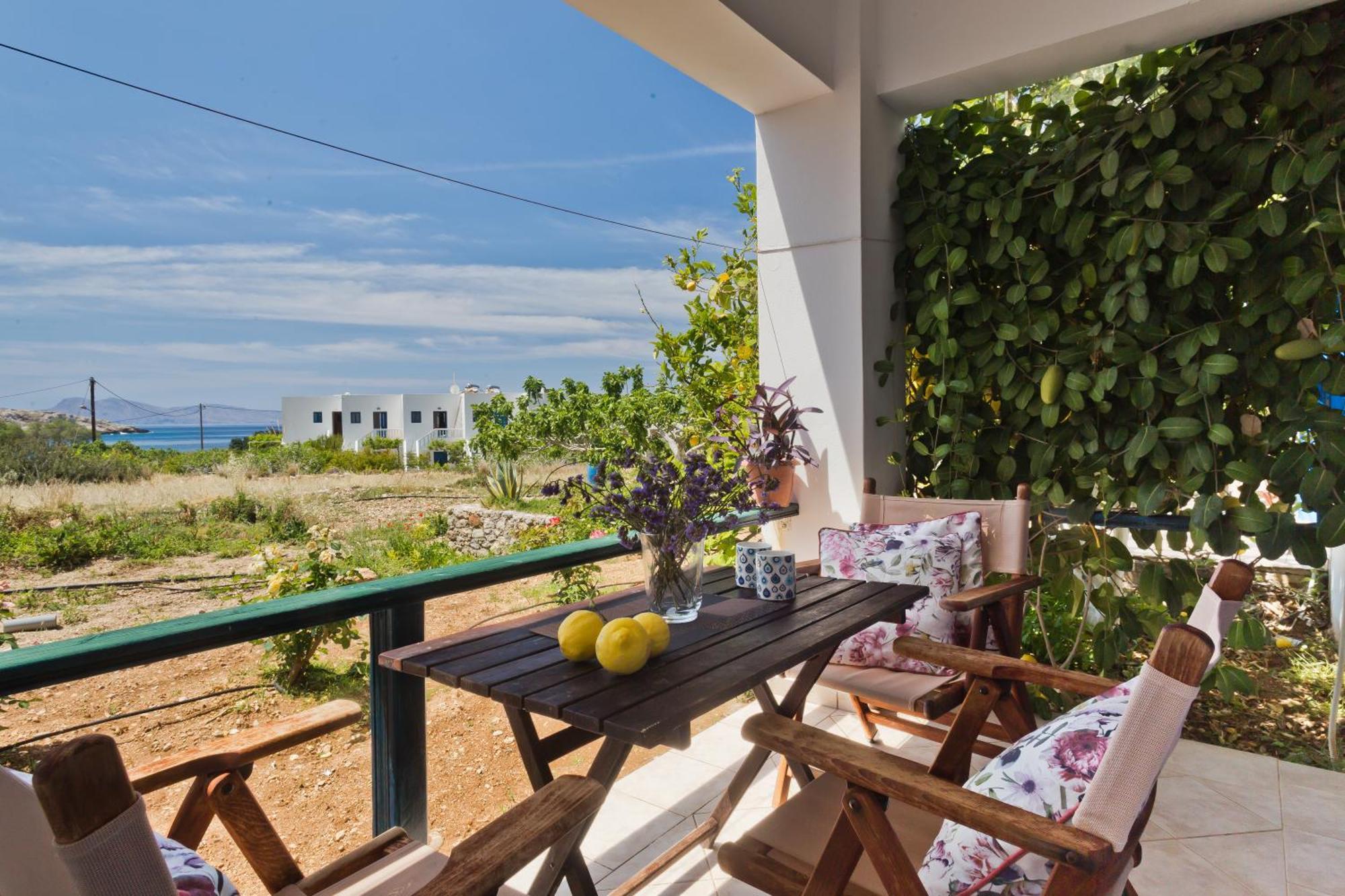 Pleiades Apartments Lefkos  Екстериор снимка