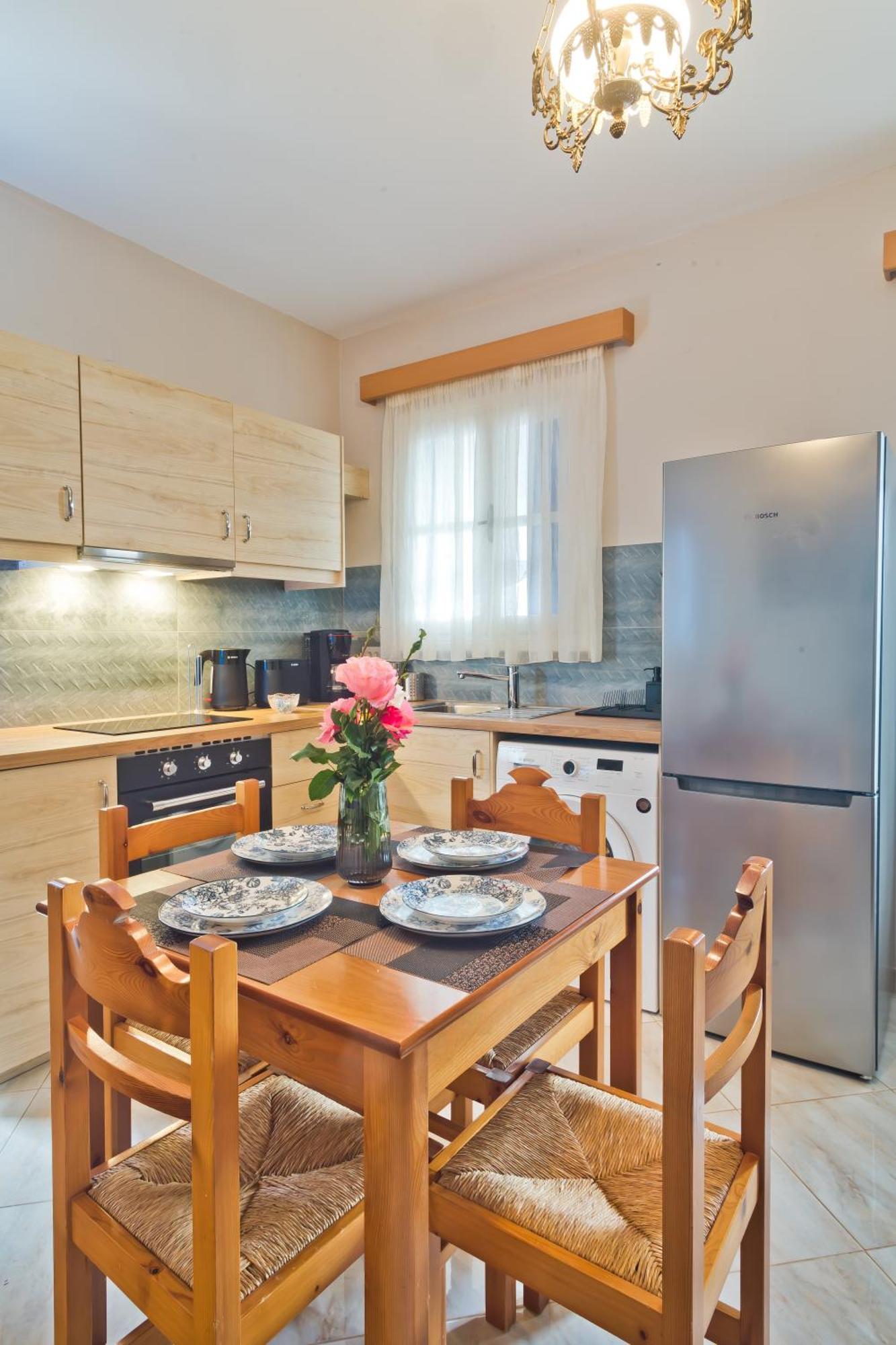 Pleiades Apartments Lefkos  Екстериор снимка