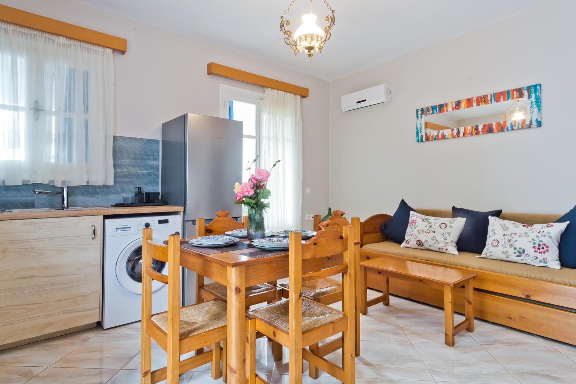 Pleiades Apartments Lefkos  Екстериор снимка